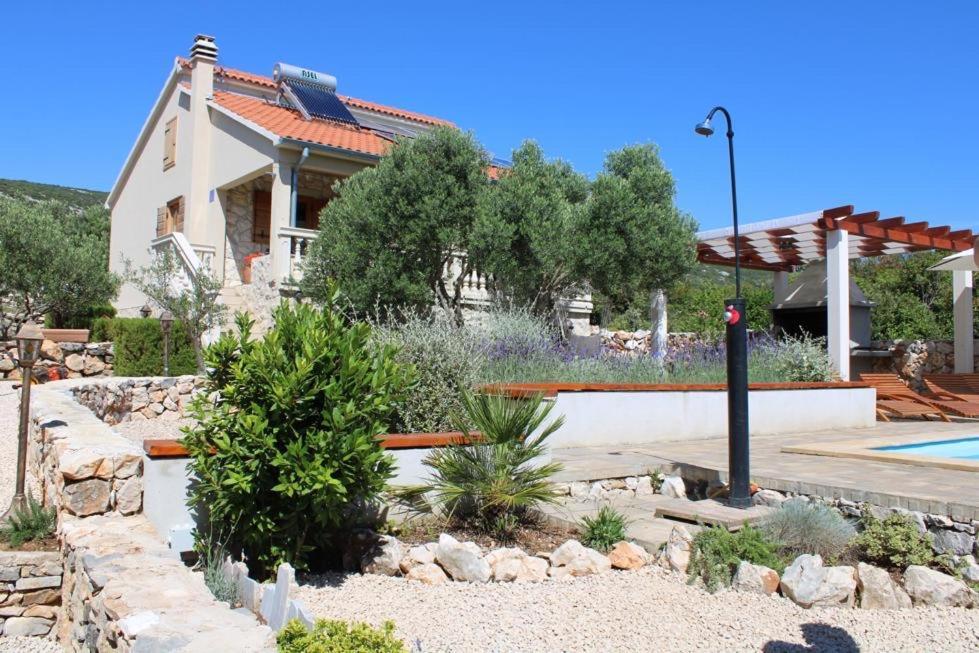 فيلا Robinson House Bosiljka Dobropoljana المظهر الخارجي الصورة